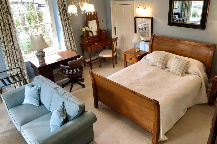 Farthings Country House Hotel & Restaurant Tunton Taunton Room photo